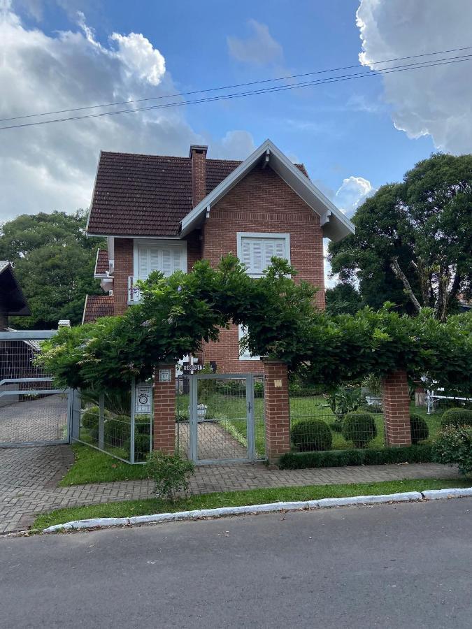 Apartamento Duplex De Gramado By Cia Da Temporada Kültér fotó