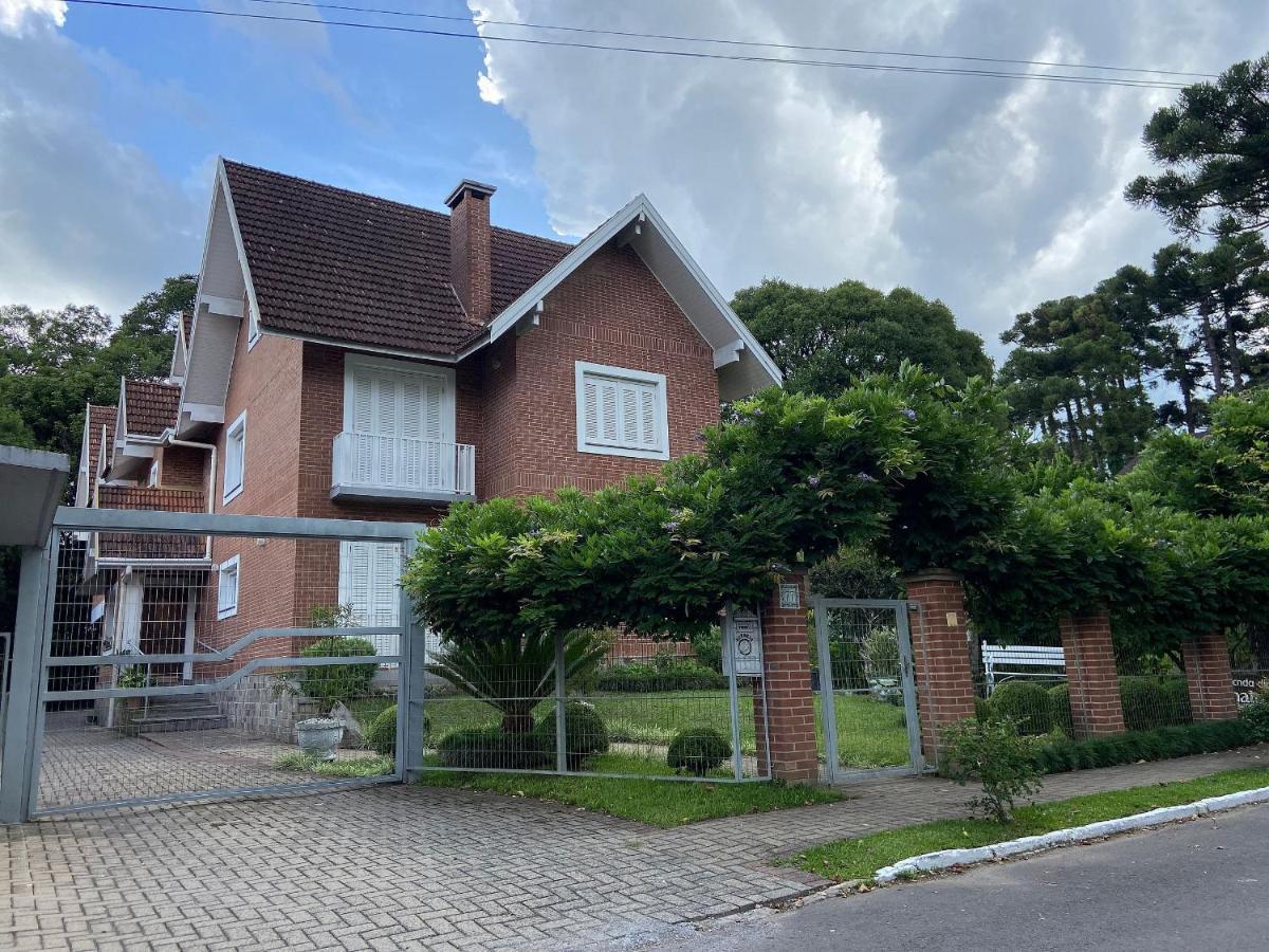 Apartamento Duplex De Gramado By Cia Da Temporada Kültér fotó