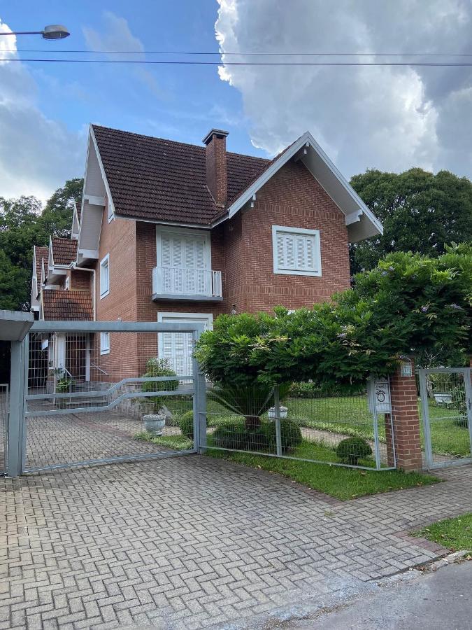 Apartamento Duplex De Gramado By Cia Da Temporada Kültér fotó